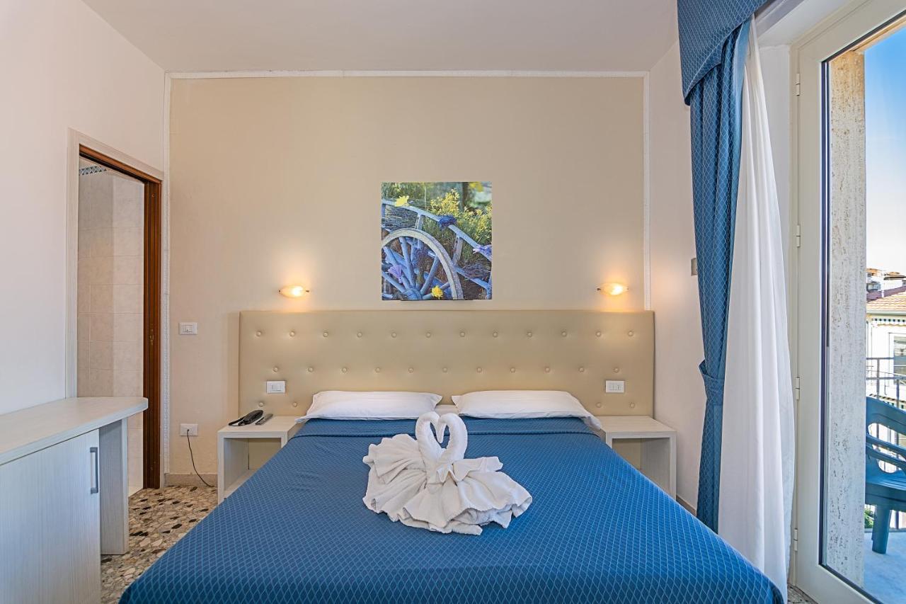 Hotel Caribe Viareggio Eksteriør bilde
