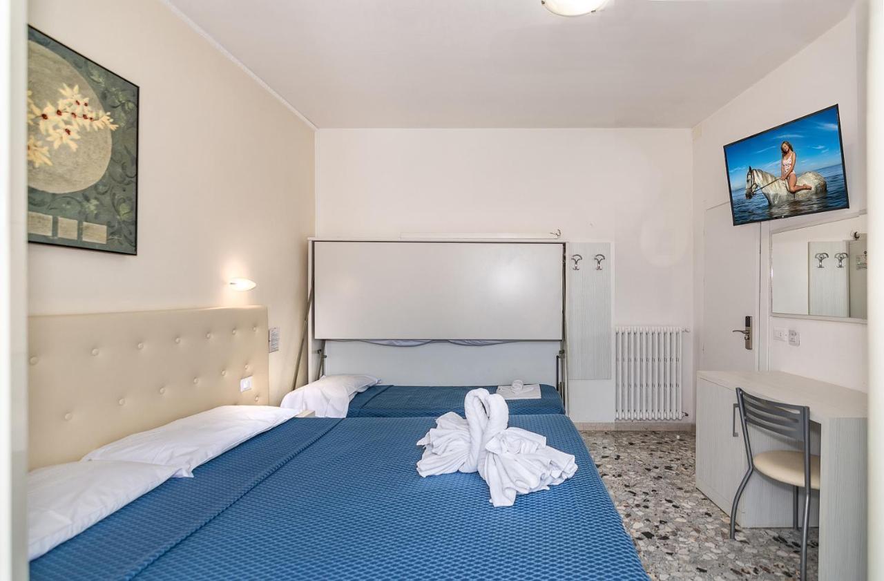 Hotel Caribe Viareggio Eksteriør bilde