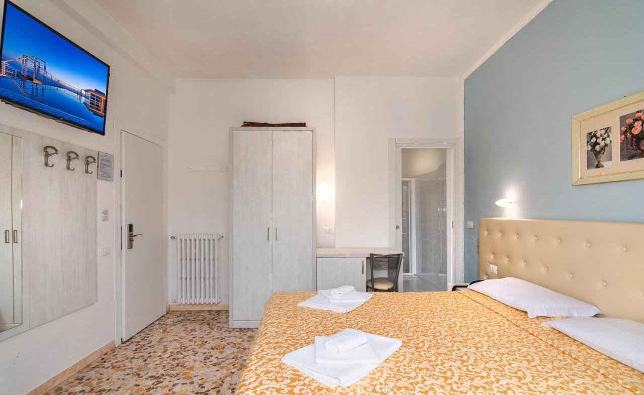 Hotel Caribe Viareggio Eksteriør bilde