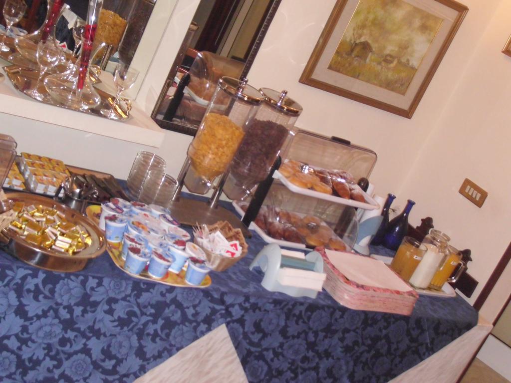 Hotel Caribe Viareggio Eksteriør bilde