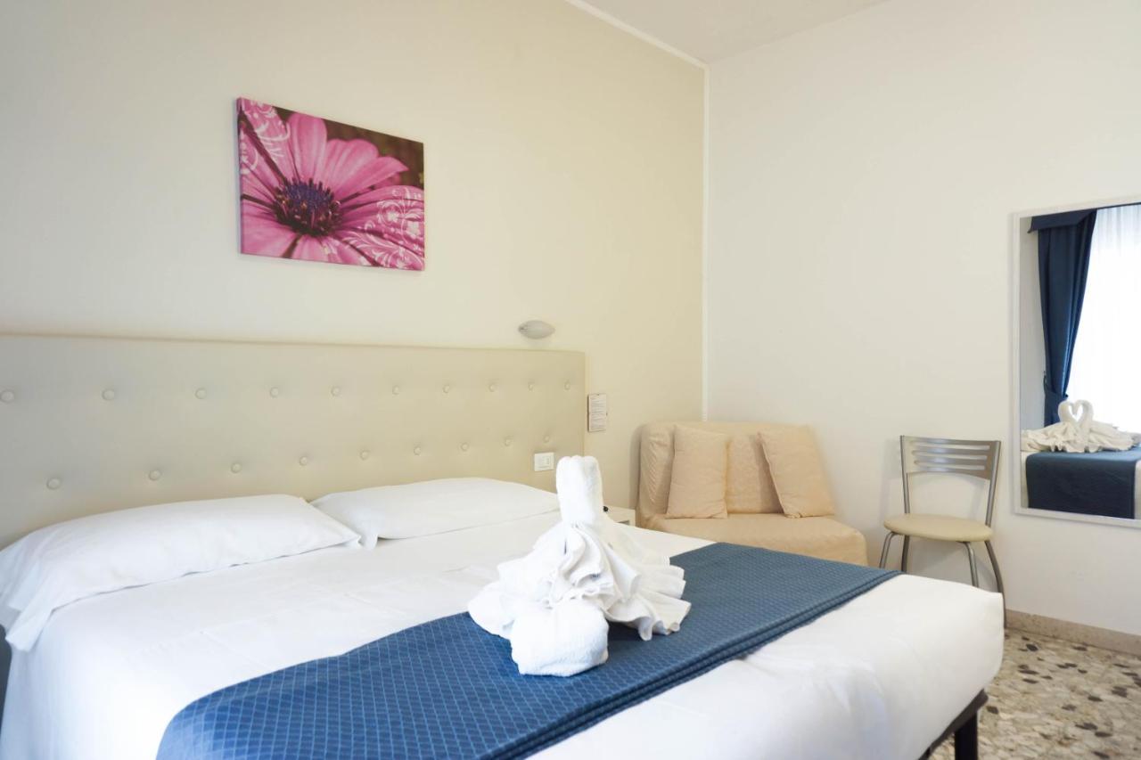Hotel Caribe Viareggio Eksteriør bilde