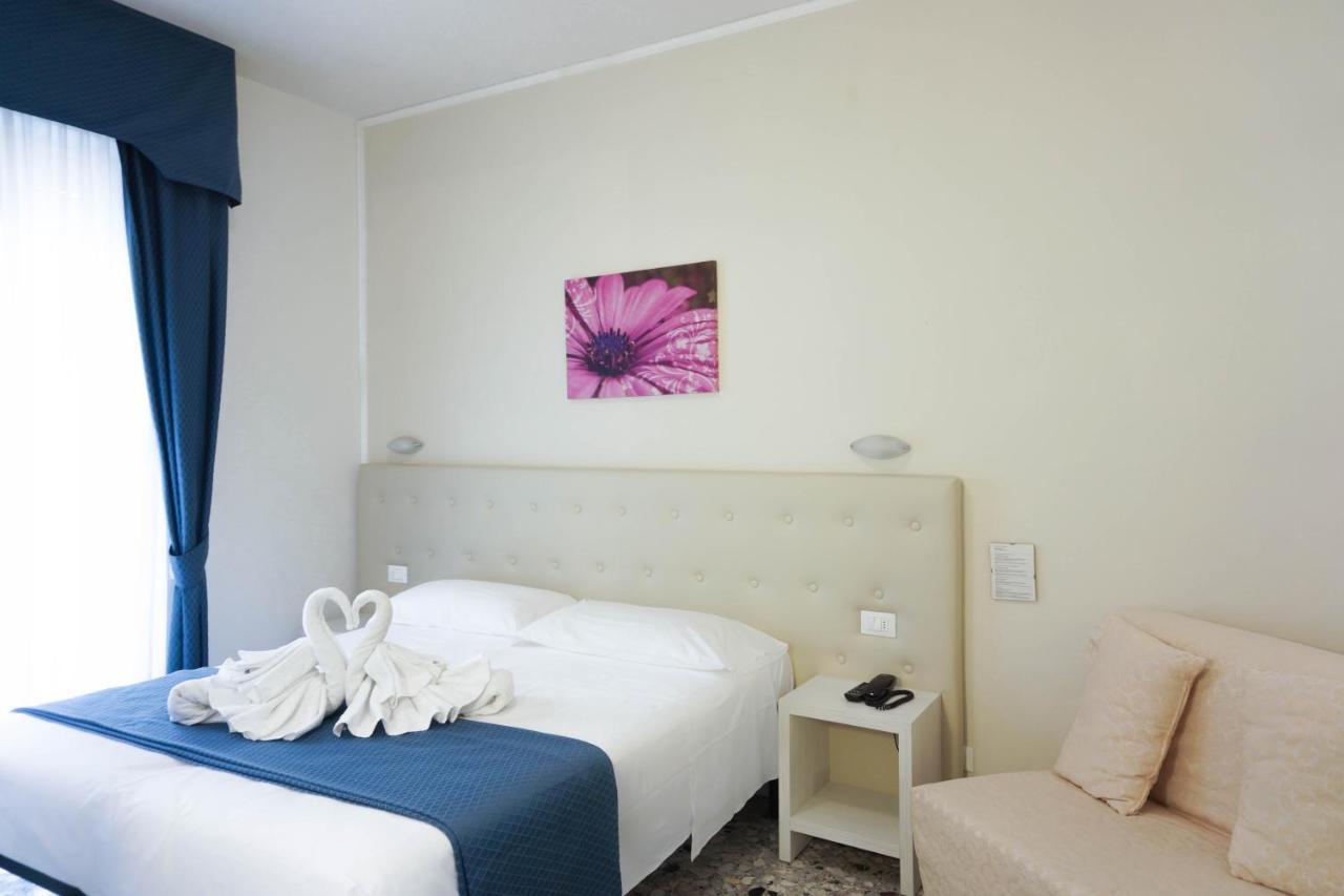 Hotel Caribe Viareggio Eksteriør bilde